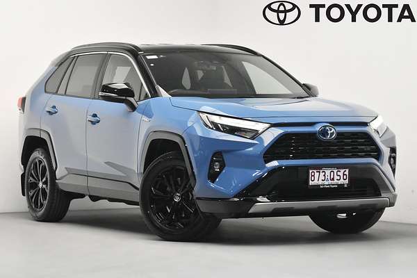 2022 Toyota RAV4 XSE AXAH52R