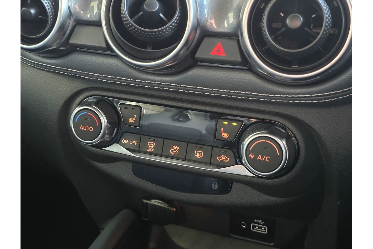2020 Nissan JUKE ST-L F16 image 25