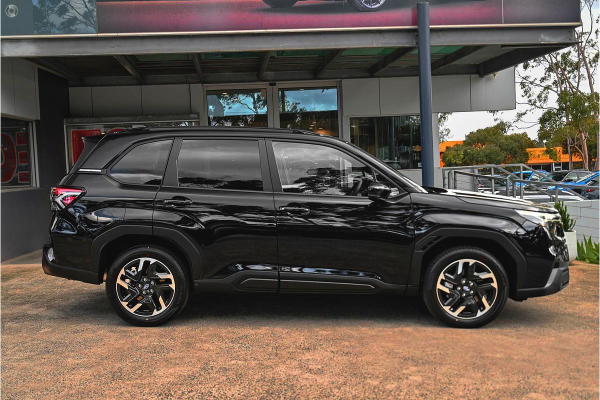 2025 Subaru Forester Touring S6
