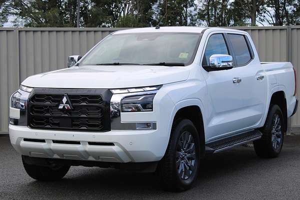 2025 Mitsubishi Triton GLS MV 4X4