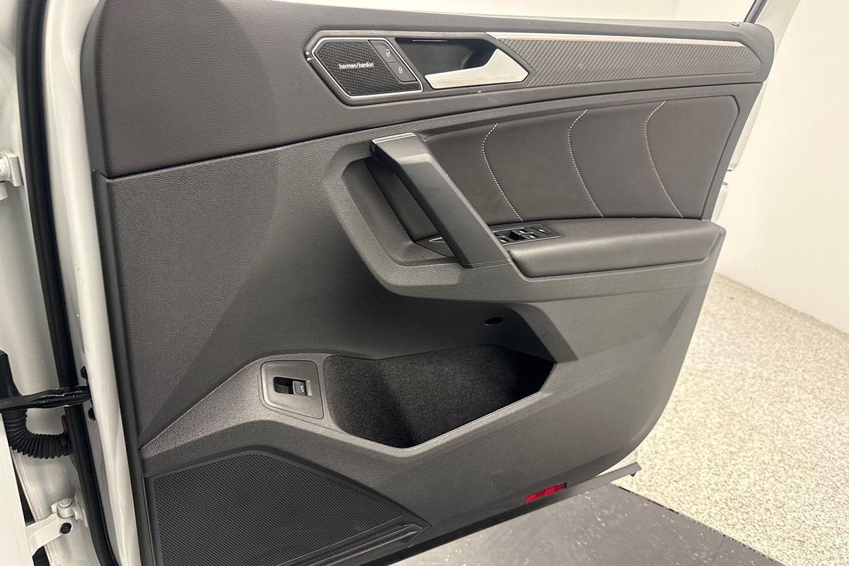 2024 Volkswagen Tiguan 162TSI R-Line 5N