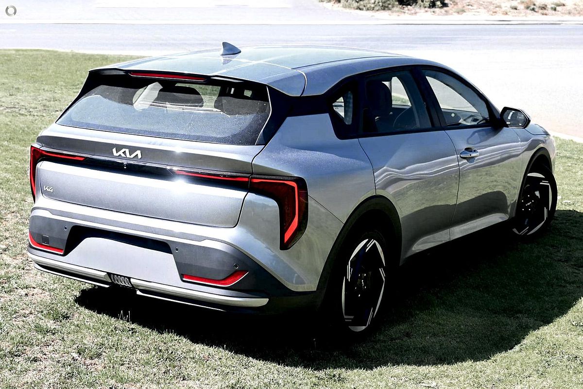 2026 Kia K4 Sport+ CL4m