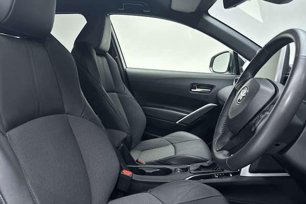 2023 Toyota Corolla Cross GXL MXGA10R thumb-12
