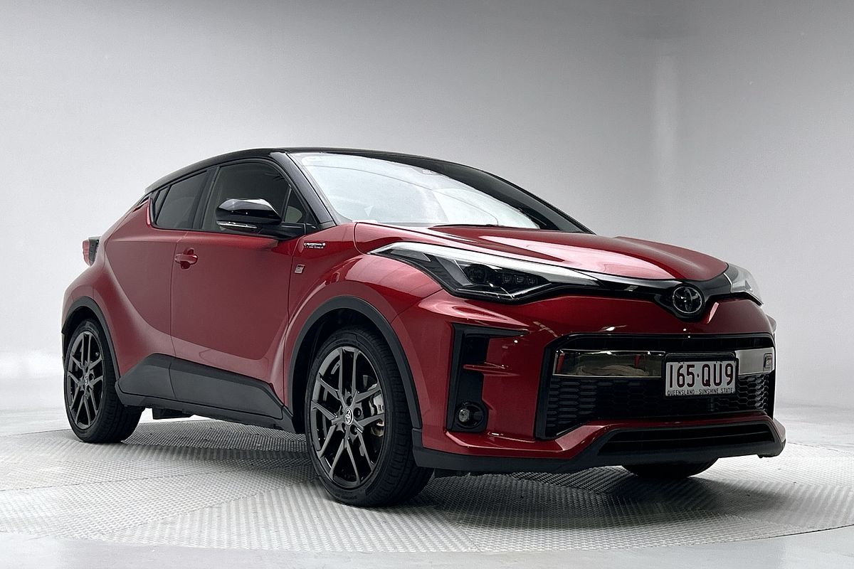 2022 Toyota C-HR GR Sport ZYX10R