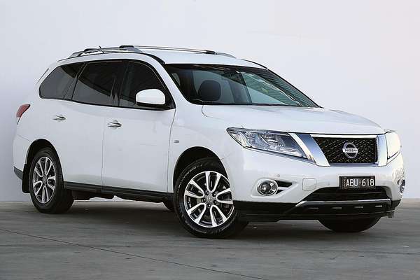 2015 Nissan Pathfinder ST R52