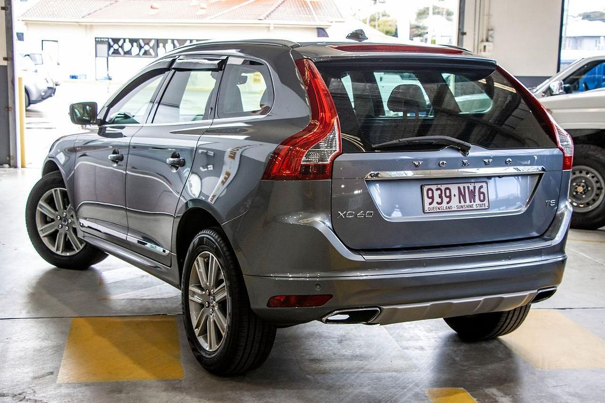 2016 Volvo XC60 T5 Luxury