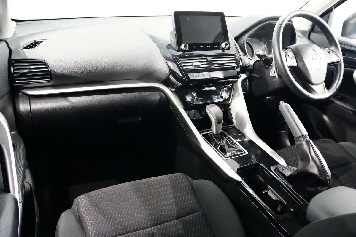 2022 Mitsubishi Eclipse Cross ES YB
