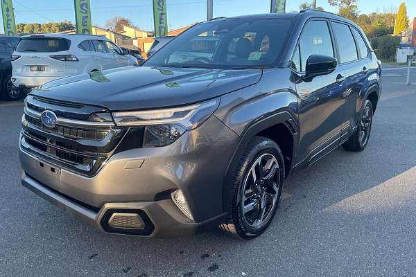 2025 Subaru Forester Touring S6