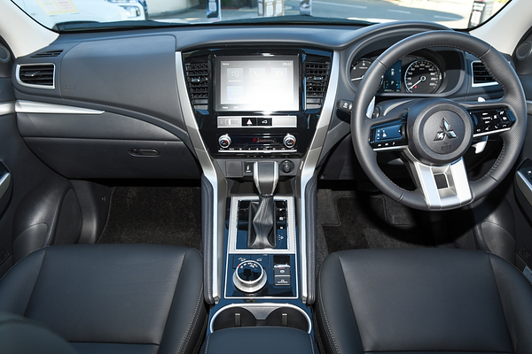 2024 Mitsubishi Pajero Sport GLS QG thumb-15