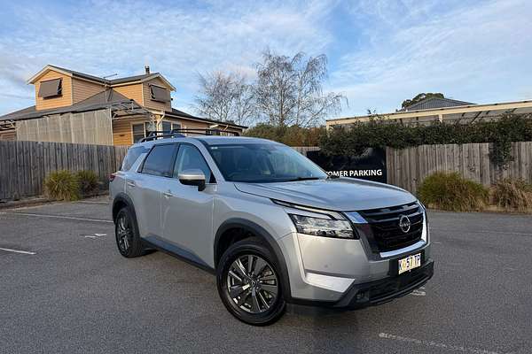 2022 Nissan Pathfinder ST-L R53