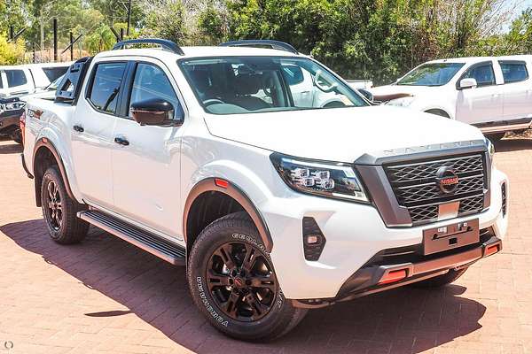 2025 Nissan Navara PRO-4X D23 4X4