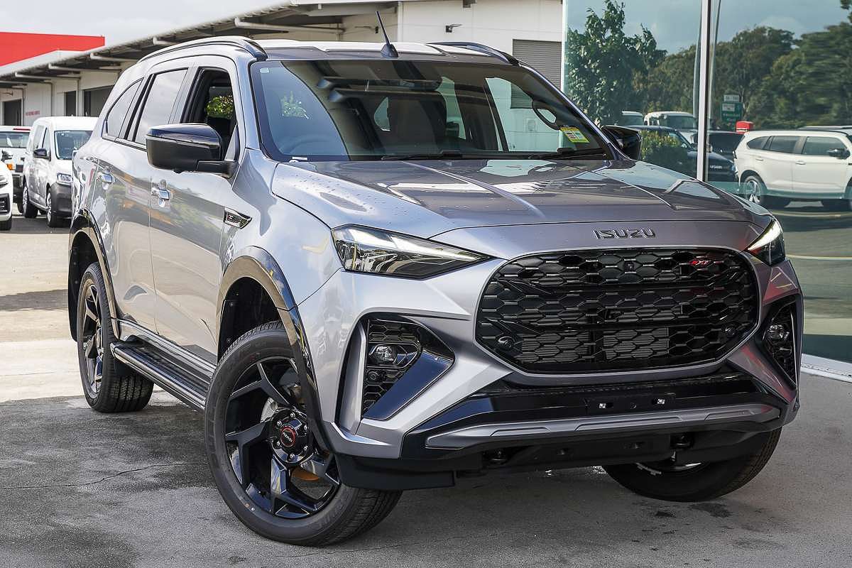 2026 Isuzu MU-X X-TERRAIN