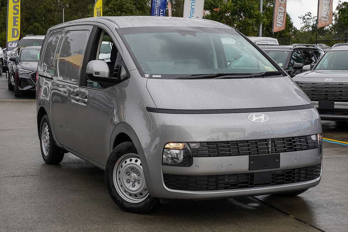 2026 Hyundai STARIA LOAD US4.V4