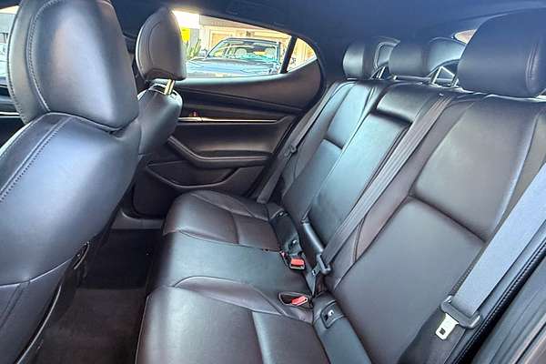 2022 Mazda 3 G25 Astina BP Series thumb-17