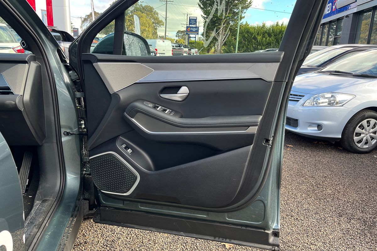 2025 BYD SEALION 8 Dynamic FWD