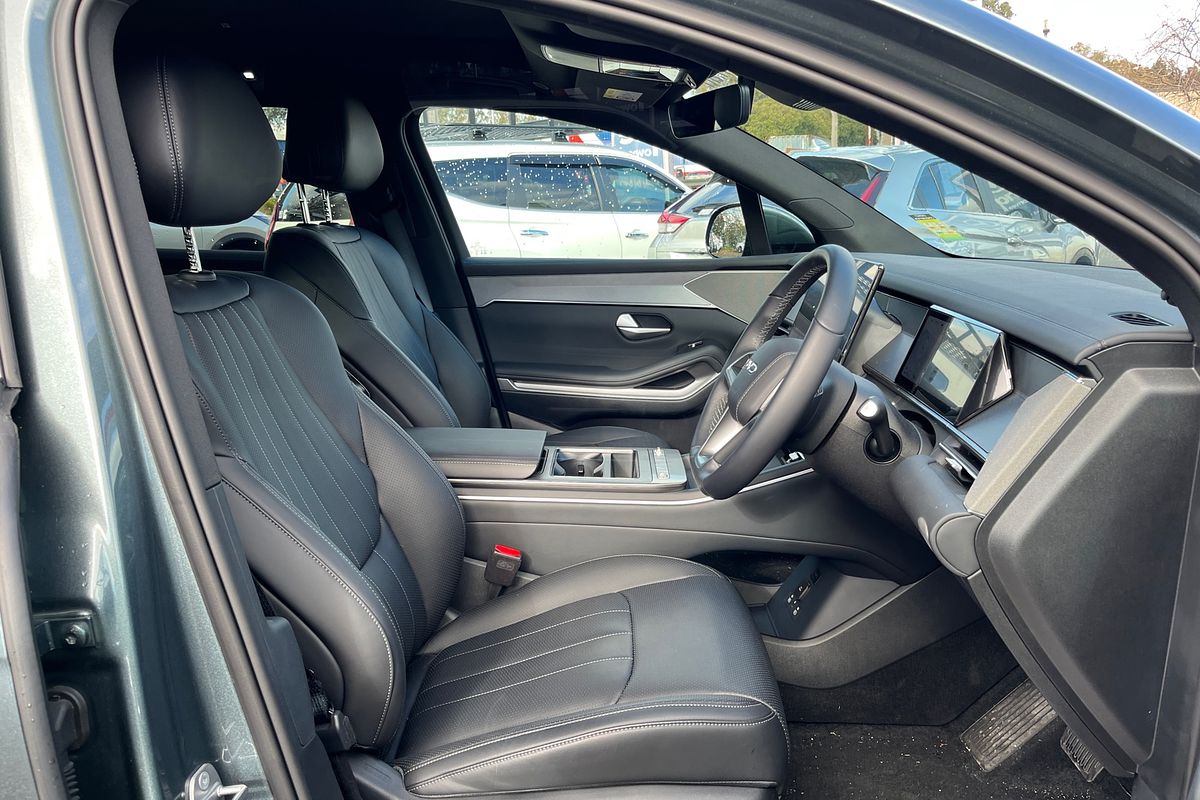 2025 BYD SEALION 8 Dynamic FWD