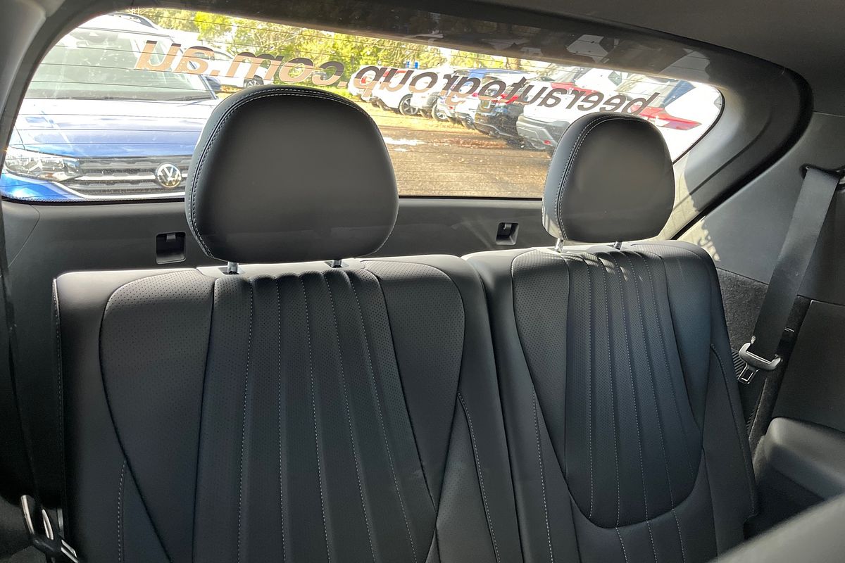 2025 BYD SEALION 8 Dynamic FWD