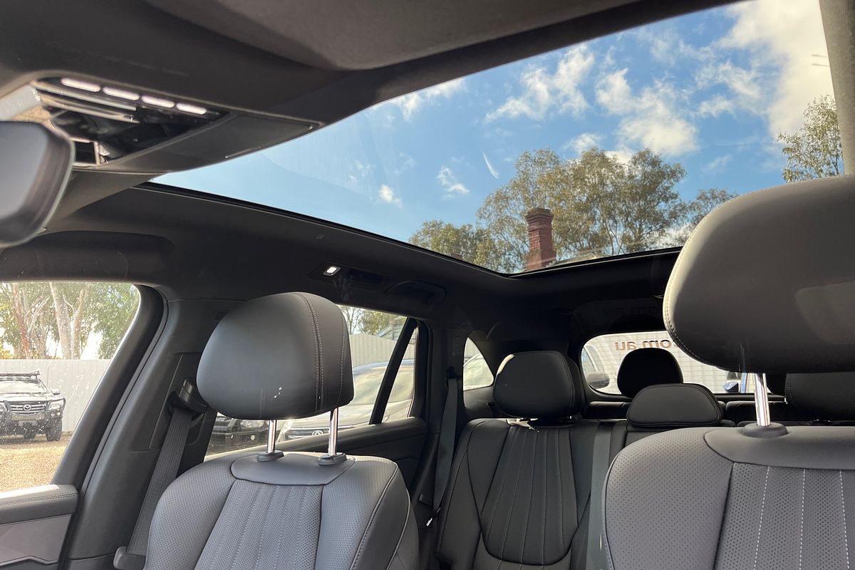 2025 BYD SEALION 8 Dynamic FWD