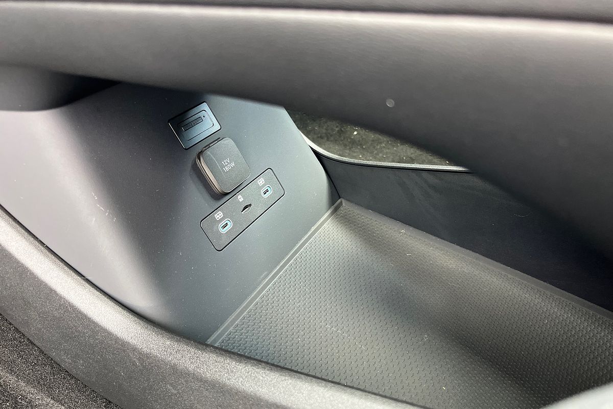 2025 BYD SEALION 8 Dynamic FWD