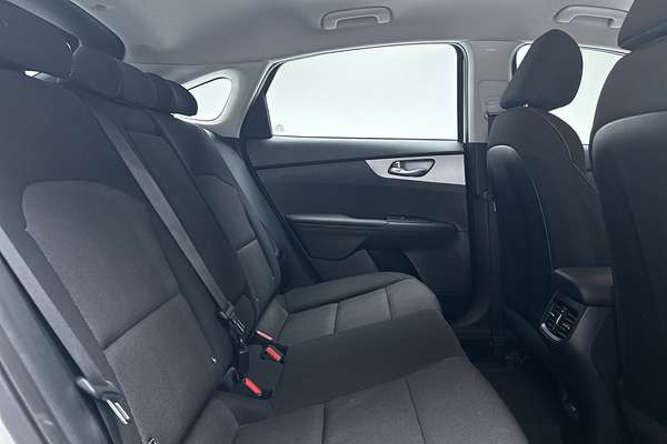 2023 Kia Cerato S BD thumb-10