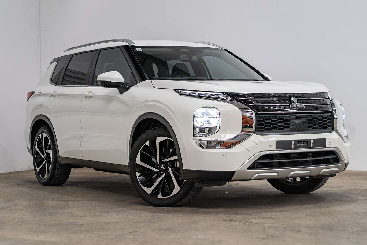 2023 Mitsubishi Outlander Aspire ZM