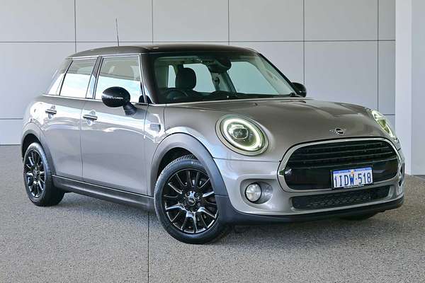 2019 MINI Hatch Cooper F55 LCI