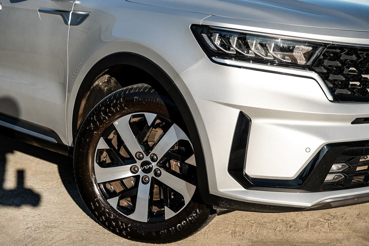 2022 Kia Sorento Sport MQ4