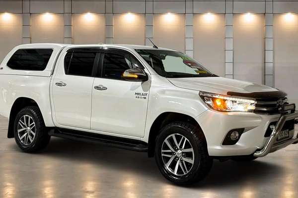 2015 Toyota Hilux SR5 GUN126R 4X4
