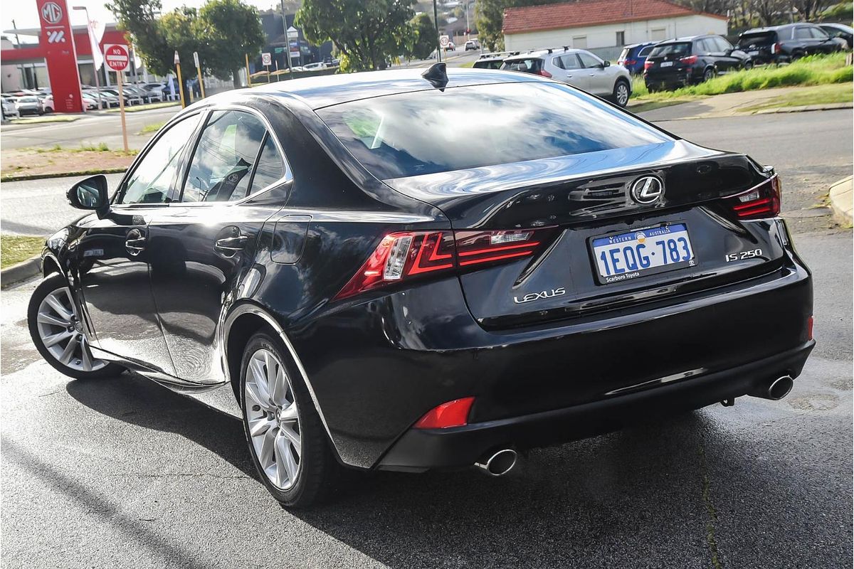 2014 Lexus IS IS250 Luxury GSE30R