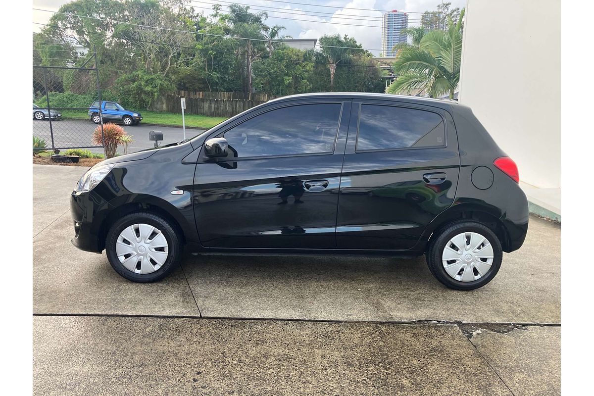2015 Mitsubishi Mirage ES LA