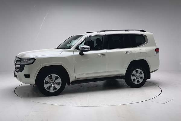 2022 Toyota Landcruiser Sahara FJA300R thumb-3