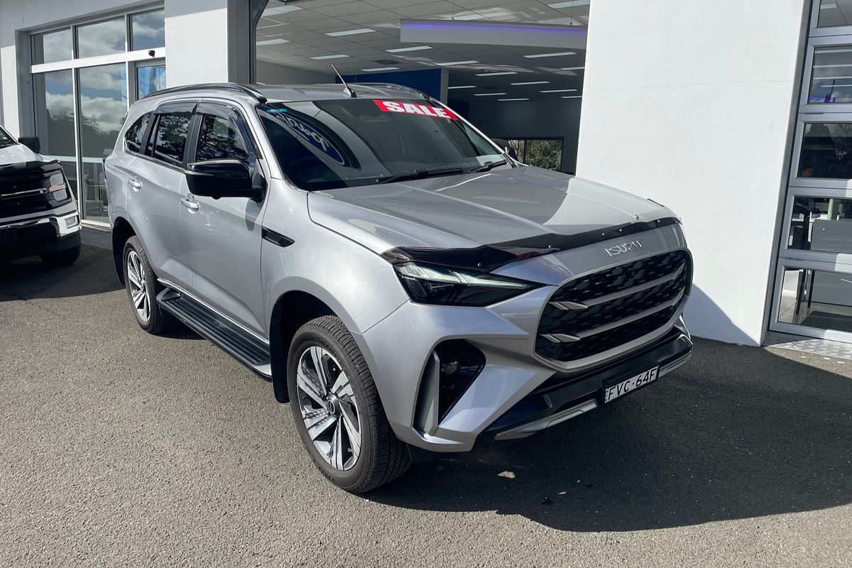 2025 Isuzu MU-X LS-T