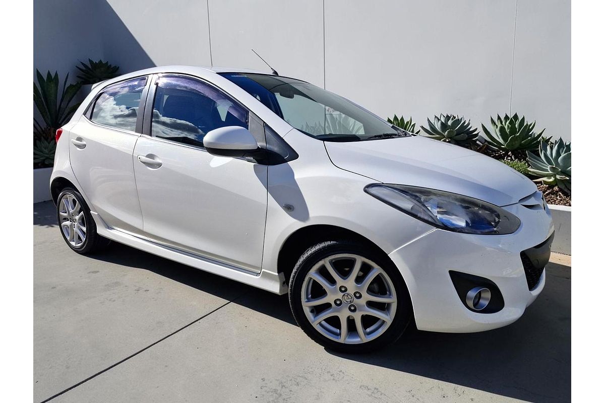 2012 Mazda 2 Genki DE Series 2