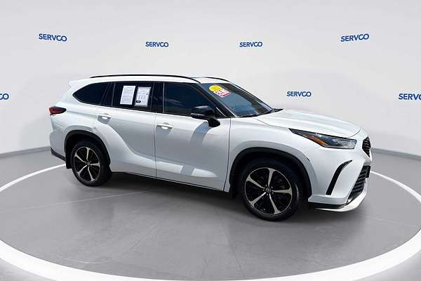 2022 Toyota Highlander XSE