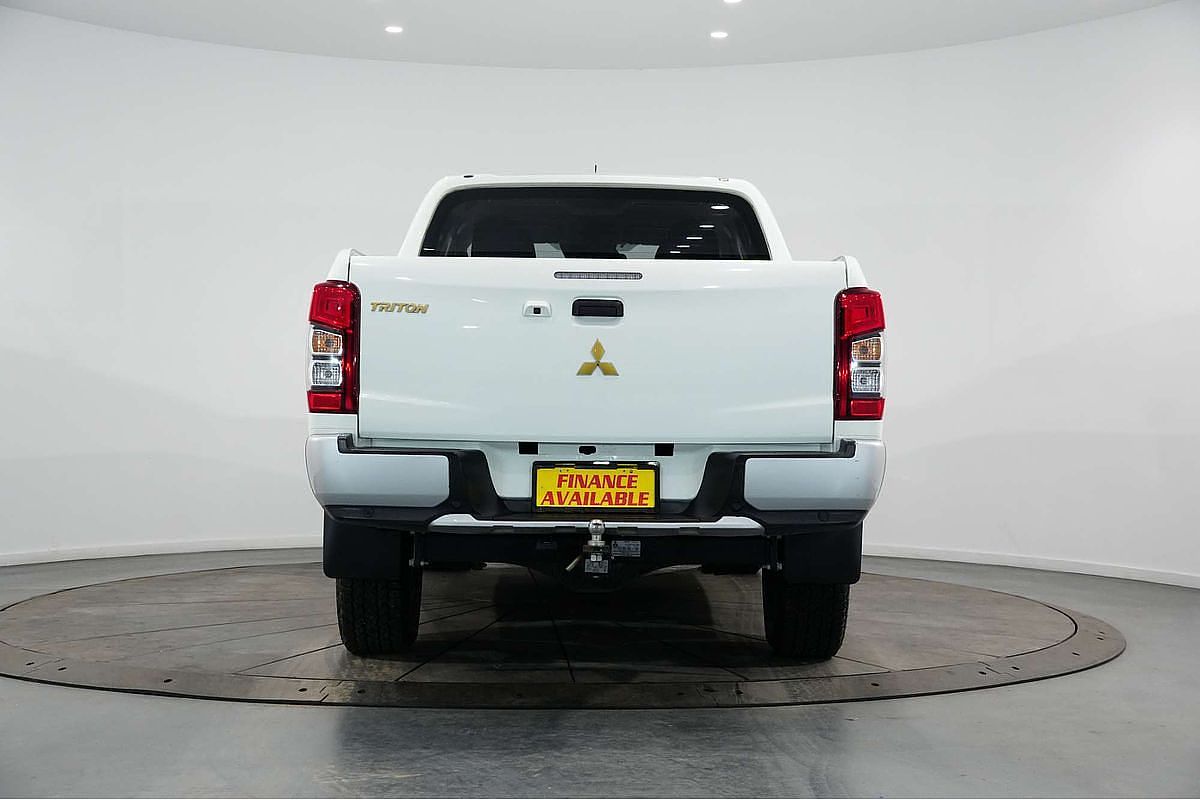 2021 Mitsubishi Triton GLX+ MR 4X4