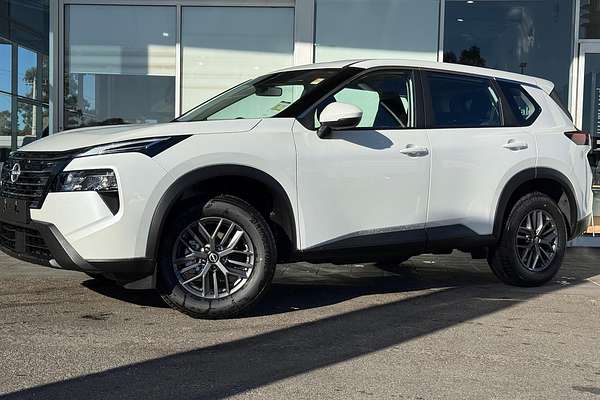 2026 Nissan X-TRAIL ST T33