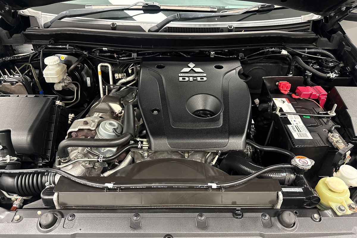 2019 Mitsubishi Pajero Sport Exceed QE
