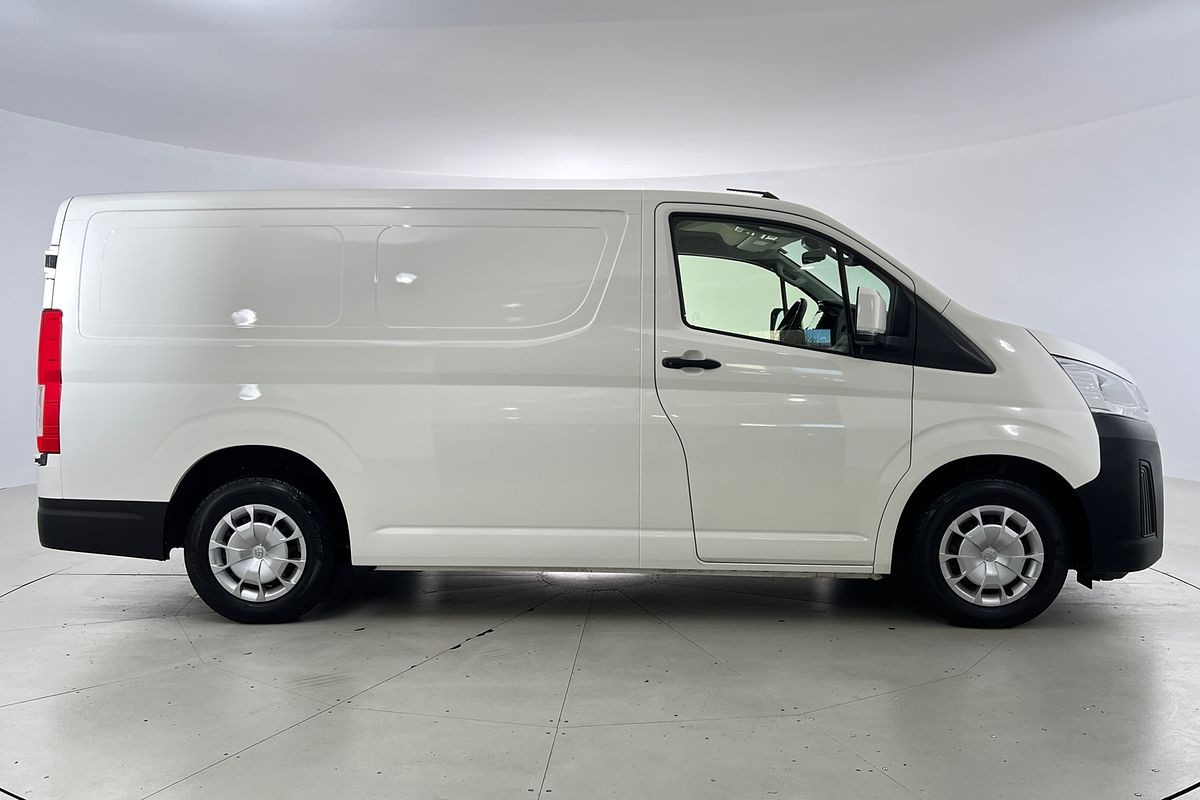 2023 Toyota Hiace Van LWB 2.8L T Diesel Automatic GDH300R