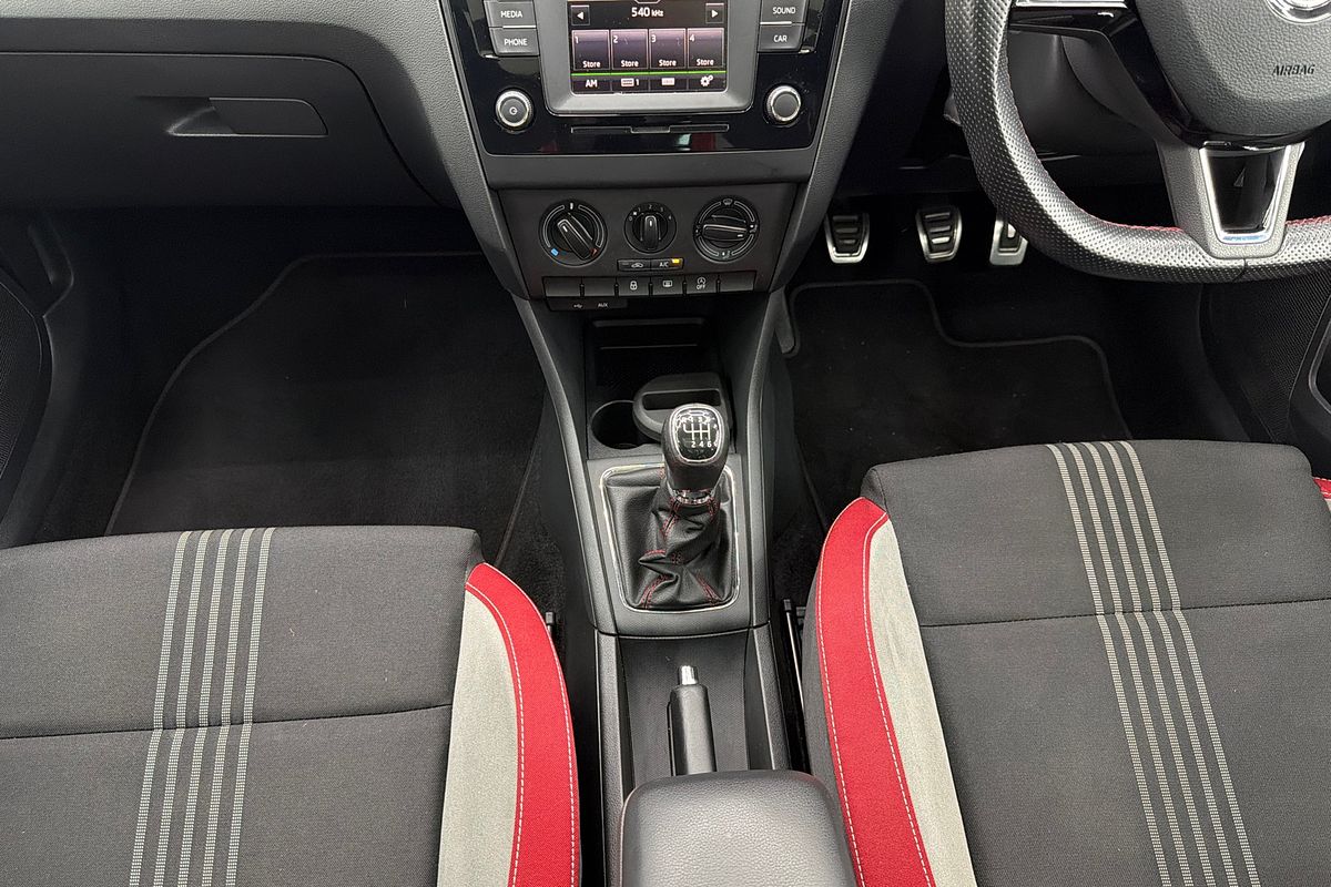 2016 SKODA Rapid NH