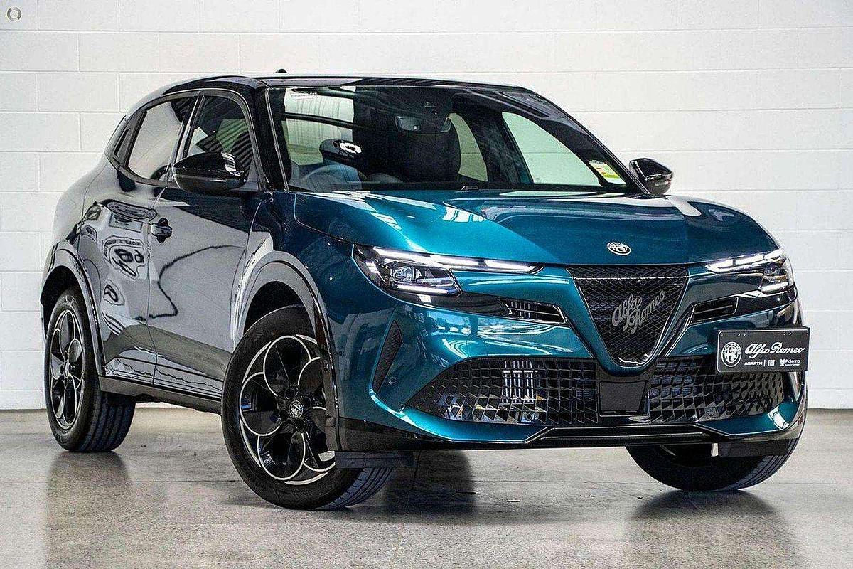 2026 Alfa Romeo Junior Elettrica Series 1