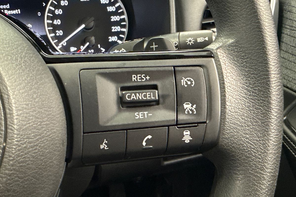 2023 Nissan X-TRAIL ST T33