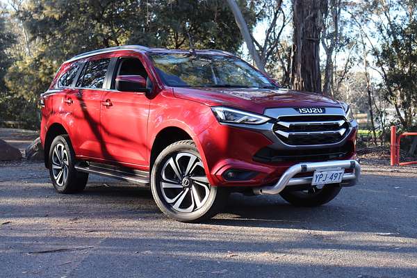 2021 Isuzu MU-X LS-T