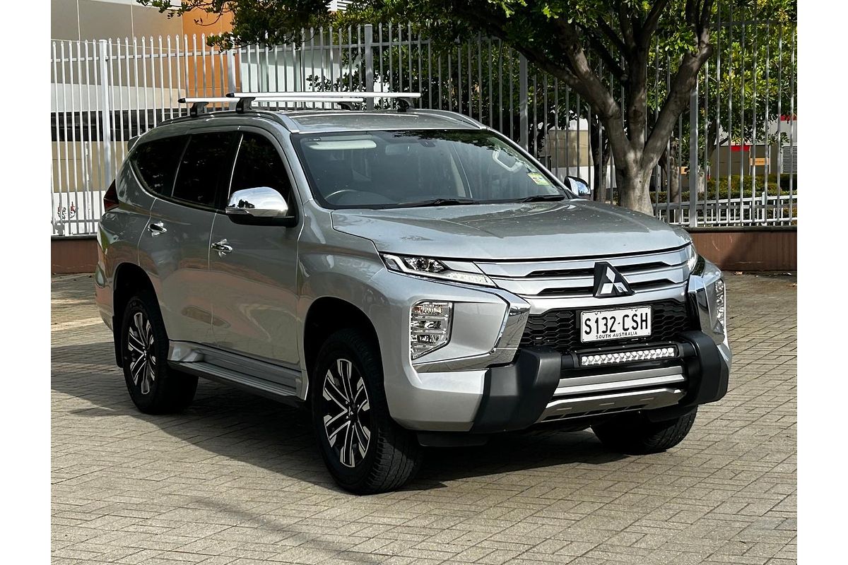 2022 Mitsubishi Pajero Sport GLS QF