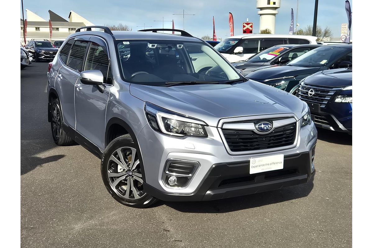2021 Subaru Forester 2.5i Premium S5