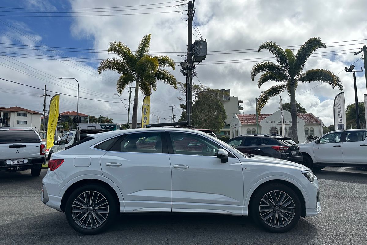 2020 Audi Q3 35 TFSI S line F3