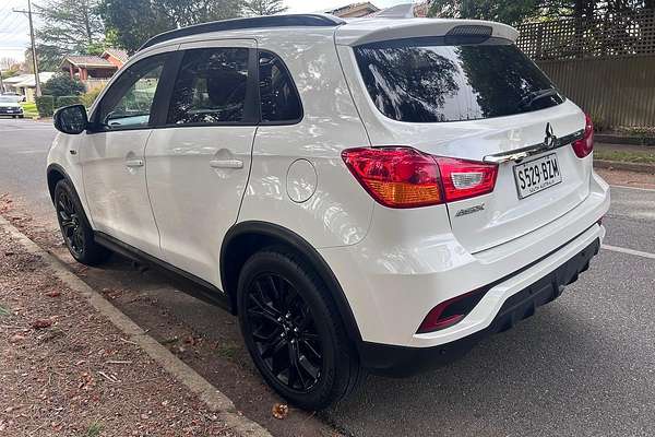 2019 Mitsubishi ASX Black Edition XC thumb-3