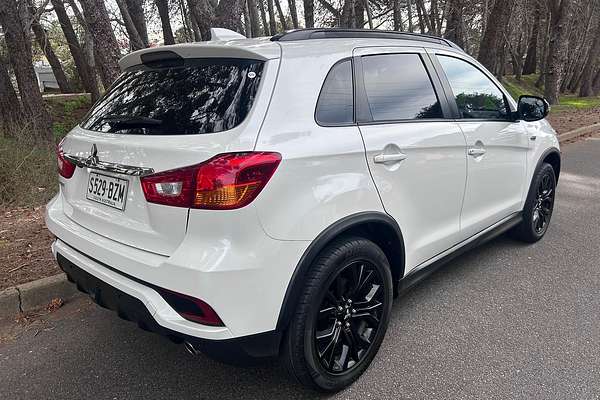 2019 Mitsubishi ASX Black Edition XC thumb-6