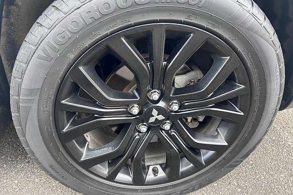 2019 Mitsubishi ASX Black Edition XC thumb-8