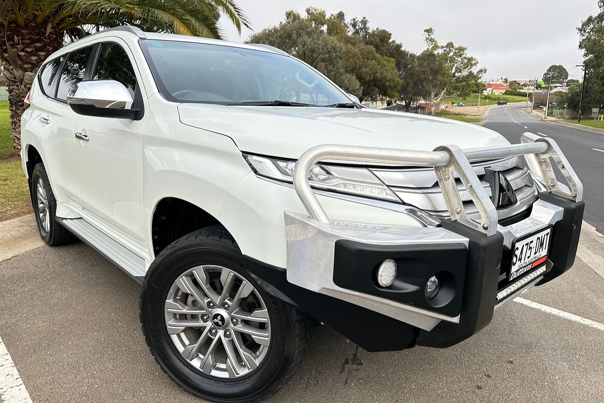 2021 Mitsubishi Pajero Sport GLX QF