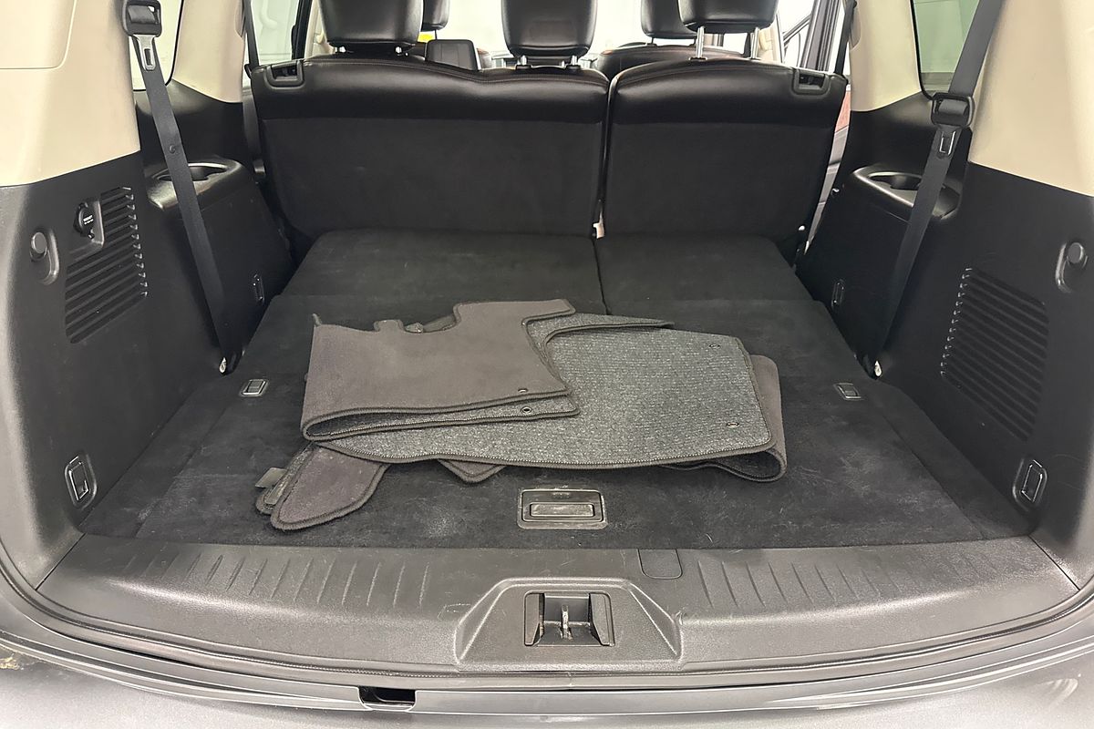 2023 Nissan Patrol Ti Y62